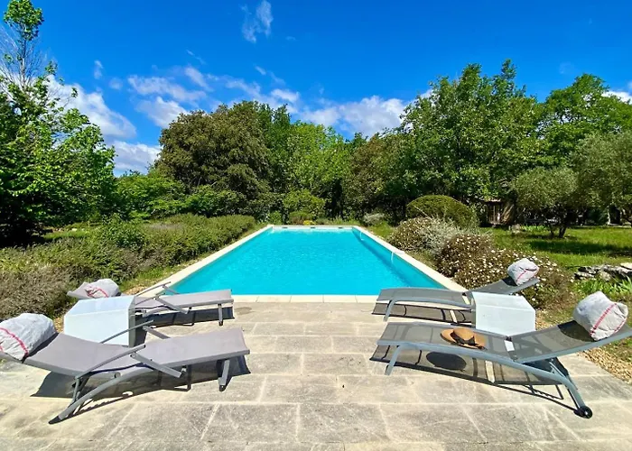 La Bastide Des Chenes Lacoste