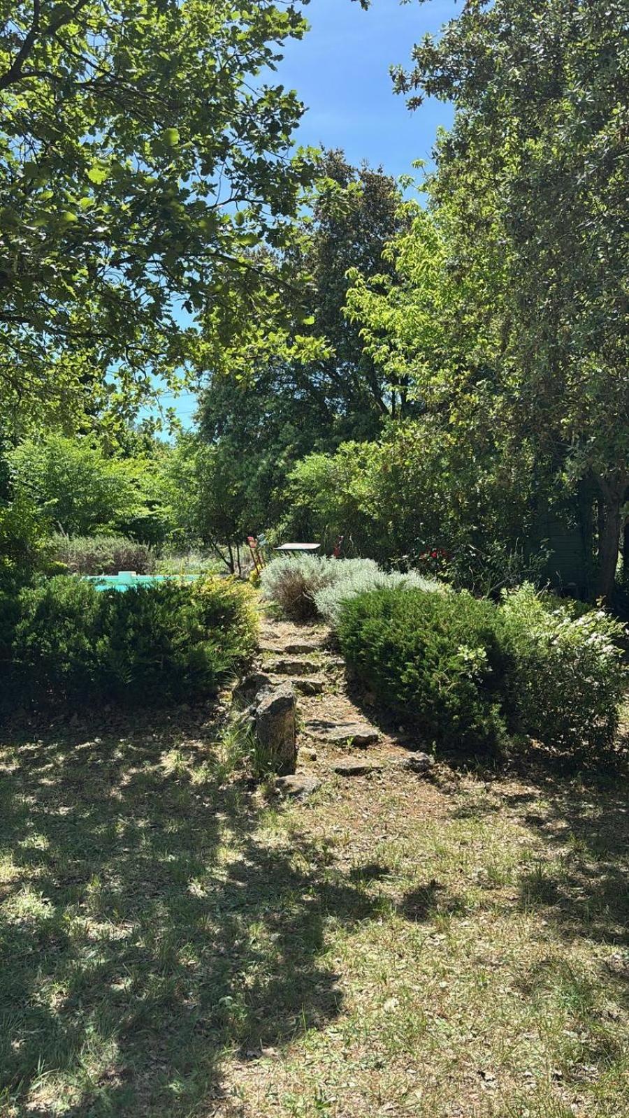 La Bastide Des Chenes * Lacoste (Vaucluse)